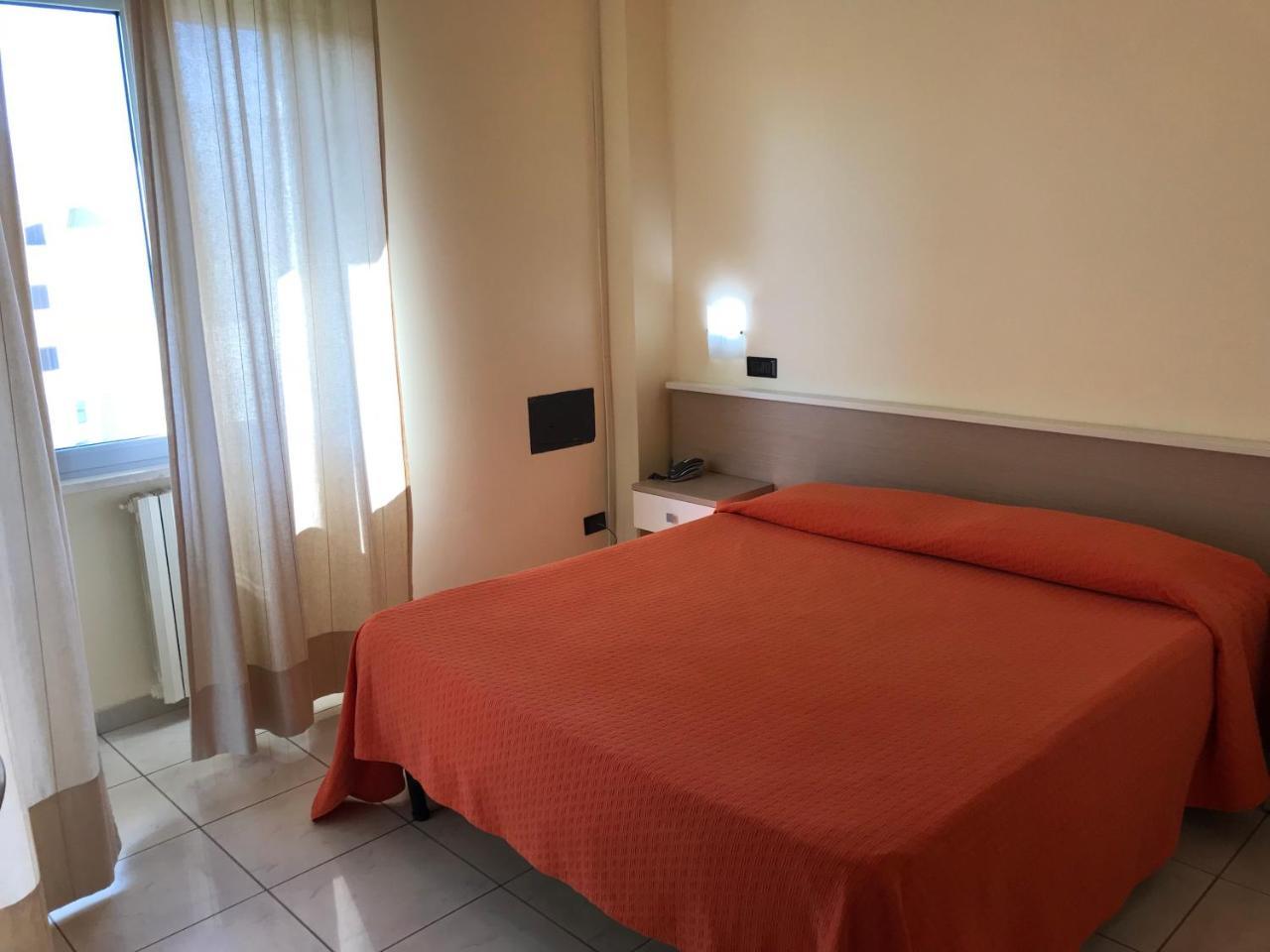 Hotel San Luca Rossano Buitenkant foto